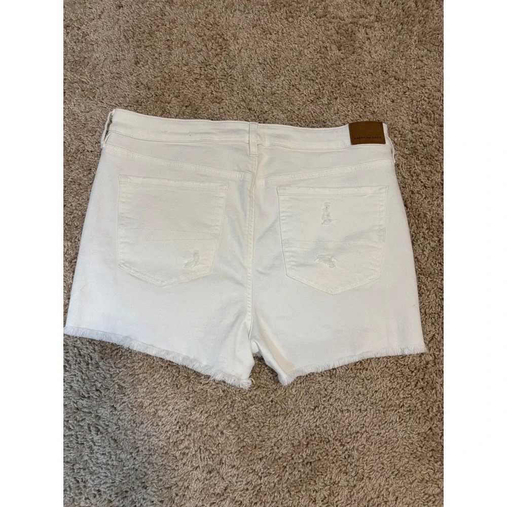 American Eagle Womens White Distressed Denim Shorts High Waisted Frayed Hem 14
